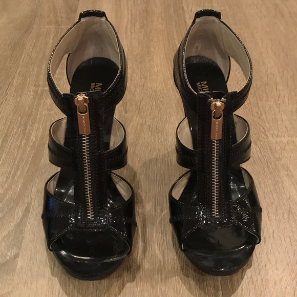 MICHAEL Michael Kors Berkley T-Strap Dress Sandals - Picture 1 of 7